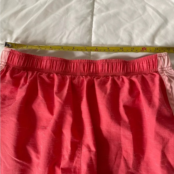 Women's Nike Tempo Soft Knit Coral / Orange Short - size XL - Picture 4 of 6